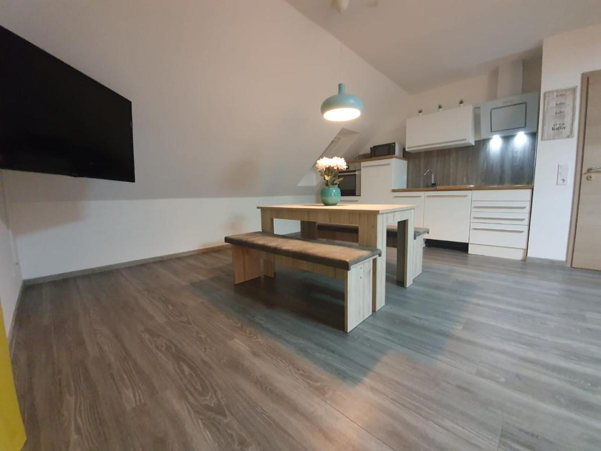 Haus Schneider Apartment วินเทอร์แบร์ก ภายนอก รูปภาพ